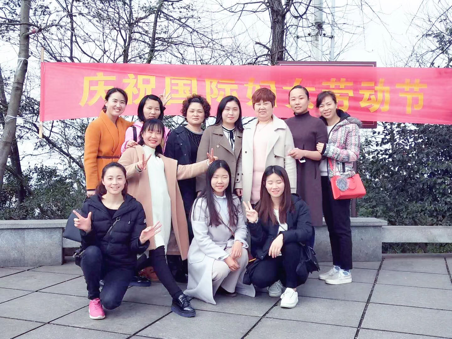 長(zhǎng)沙市威龍保安服務(wù)有限公司,威龍保安服務(wù),長(zhǎng)沙保安公司,湖南保安服務(wù),銀行保安,安保公司,明星安保