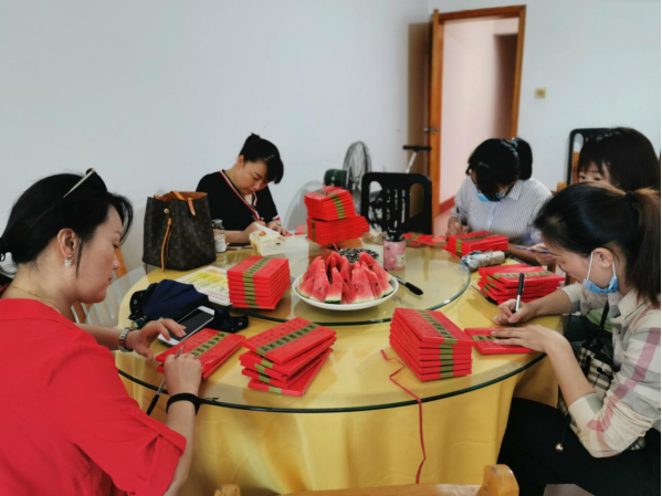 長沙市威龍保安服務(wù)有限公司,威龍保安服務(wù),長沙保安公司,湖南保安服務(wù),銀行保安,安保公司,明星安保