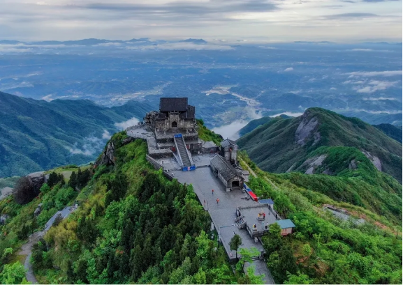 長沙市威龍保安服務(wù)有限公司,威龍保安服務(wù),長沙保安公司,湖南保安服務(wù),銀行保安,安保公司,明星安保