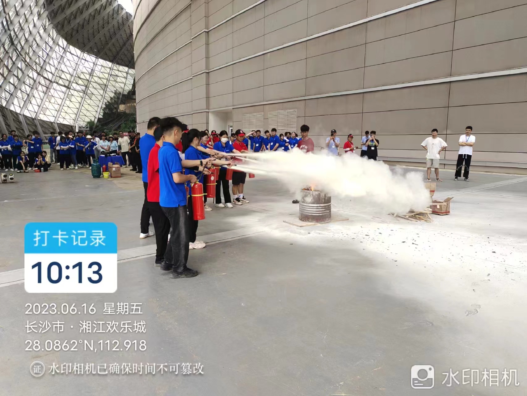 長沙市威龍保安服務有限公司,威龍保安服務,長沙保安公司,湖南保安服務,銀行保安,安保公司,明星安保